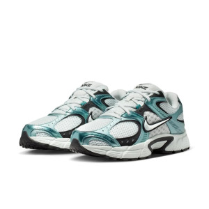 Кросівки Nike V5 RNR HJ5228-012