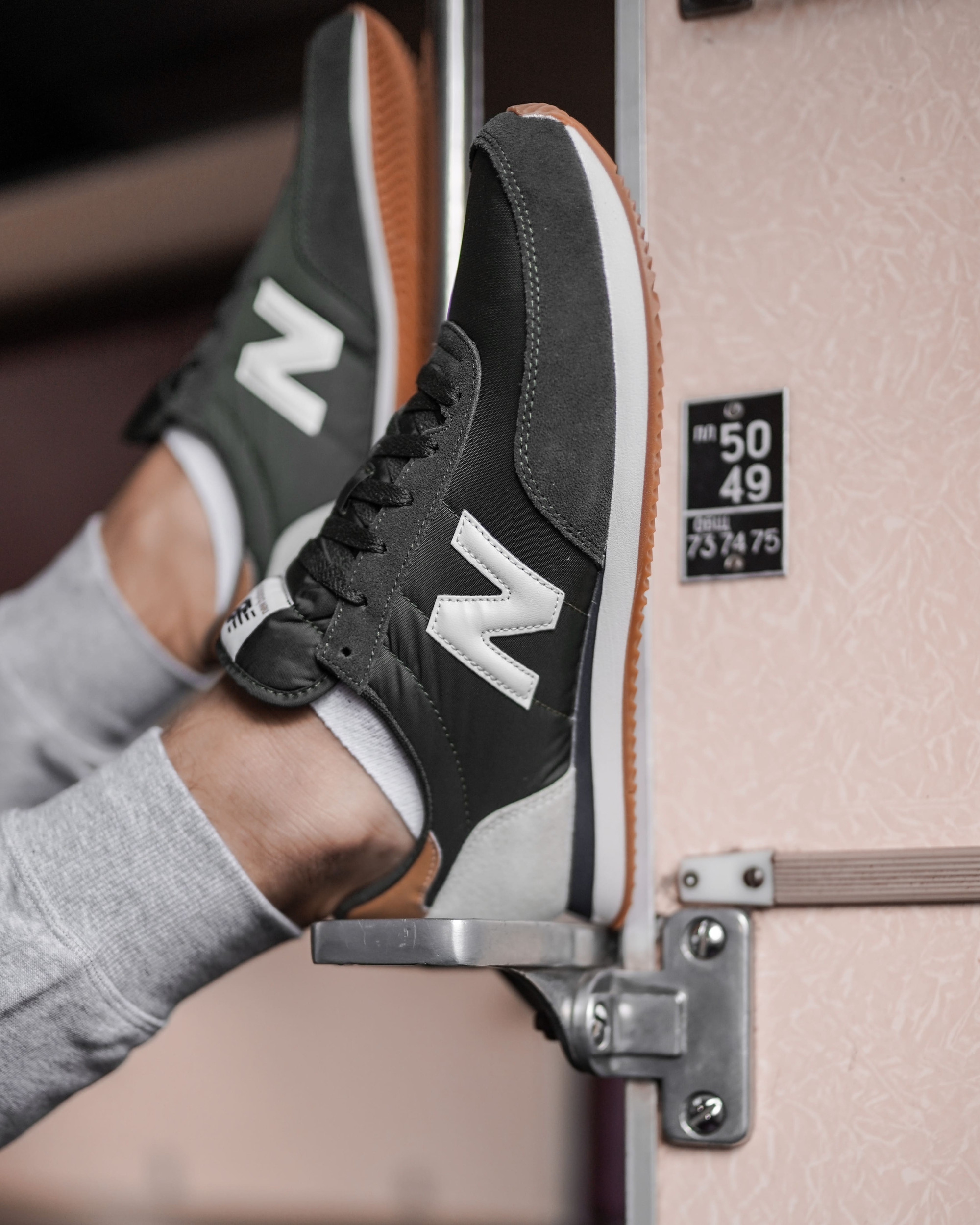 Кросівки New Balance NB 720 UL720UD