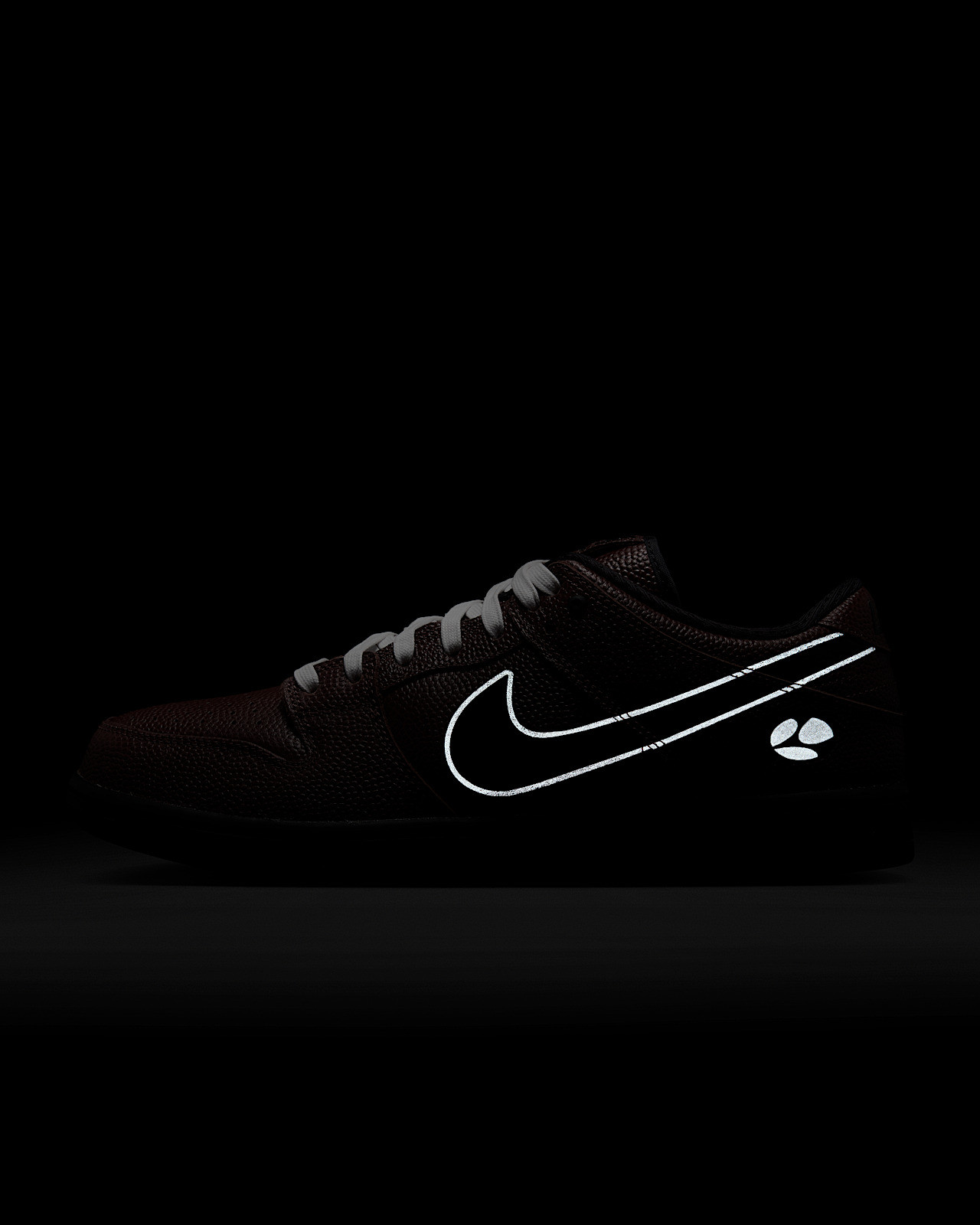 Кросівки Nike SB DUNK LOW PRO QS HJ4131-200