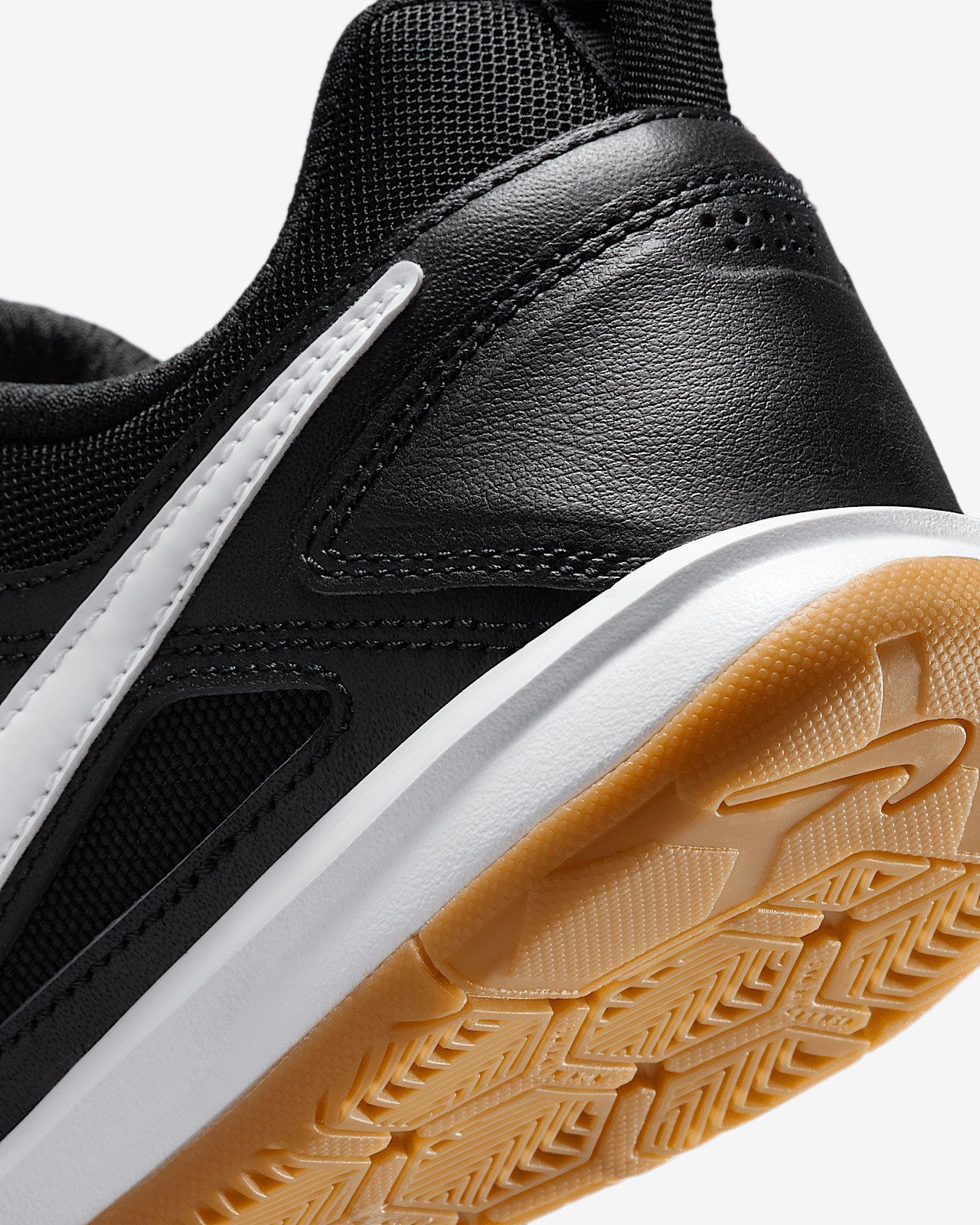 Кросівки Nike GATO (GS) HV9596-001