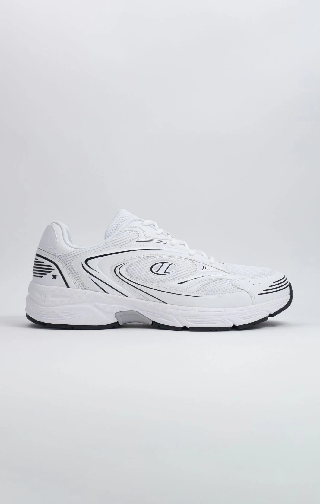 Кросівки run 00 low cut shoe S22314-WW006 Champion 10 (44) Білий S22314-WW006