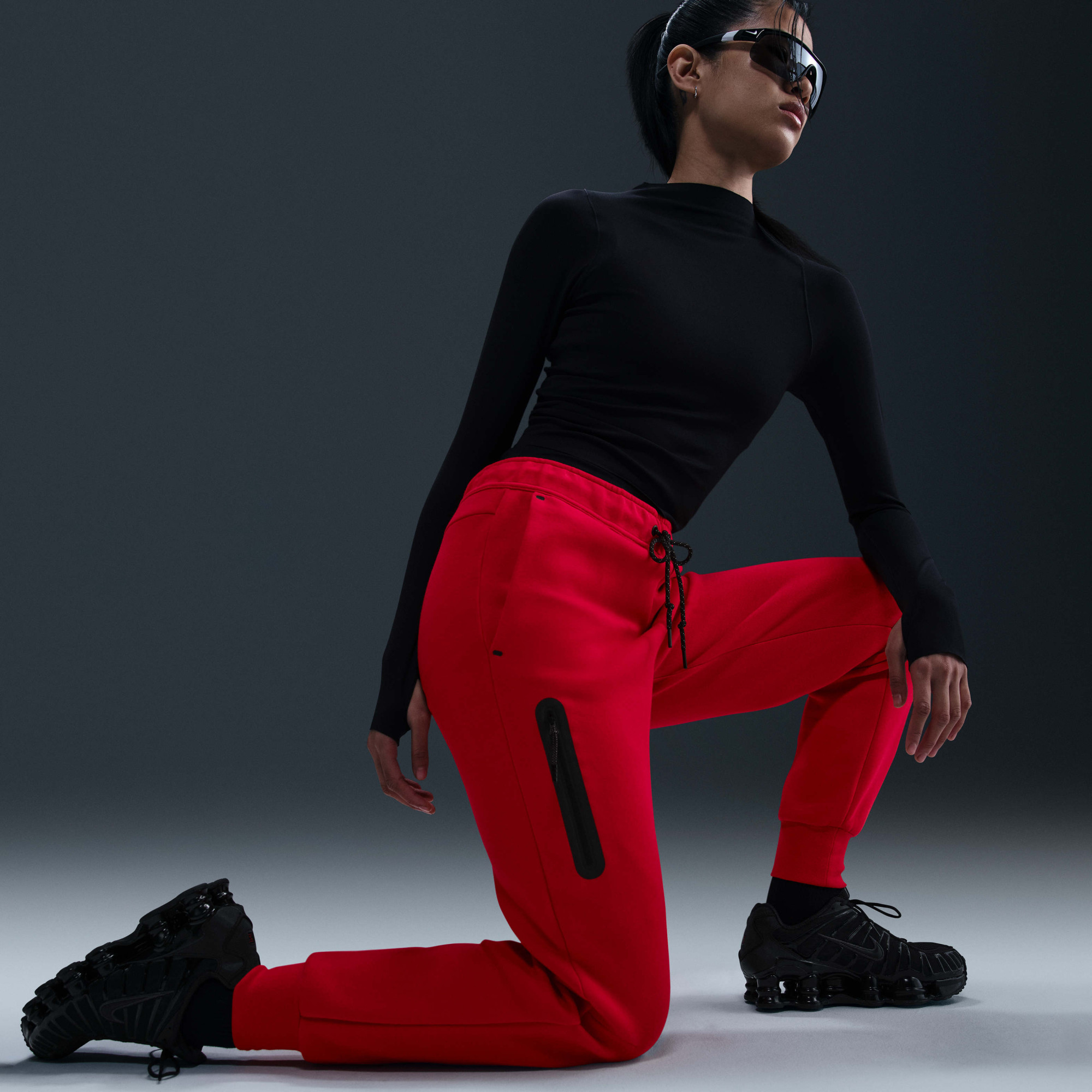 Штани жіночі Nike Nsw Tch Flc Mr Jgger 2 Red HV6779-657