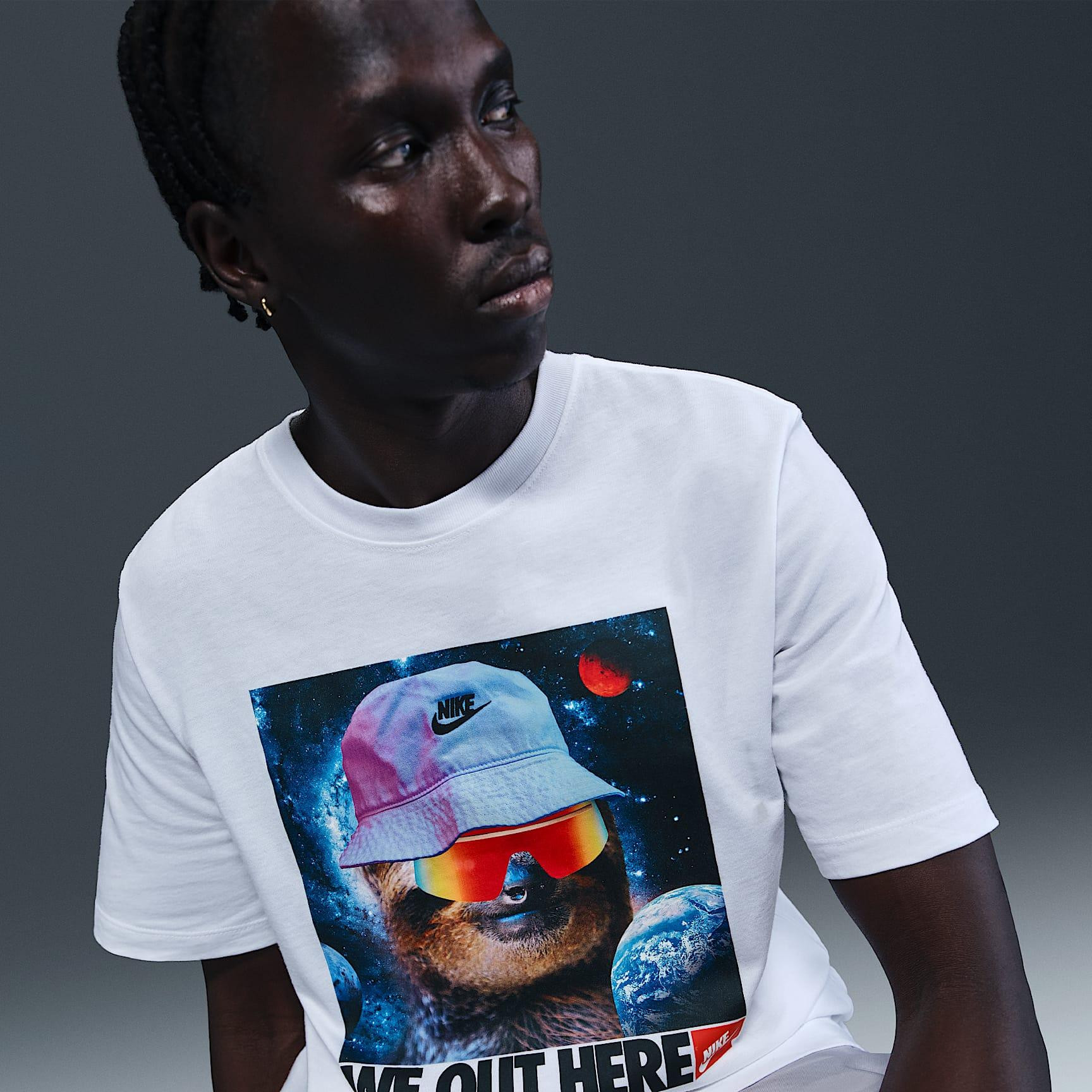 Футболка чоловіча Nike Sportswear White HJ0752-100