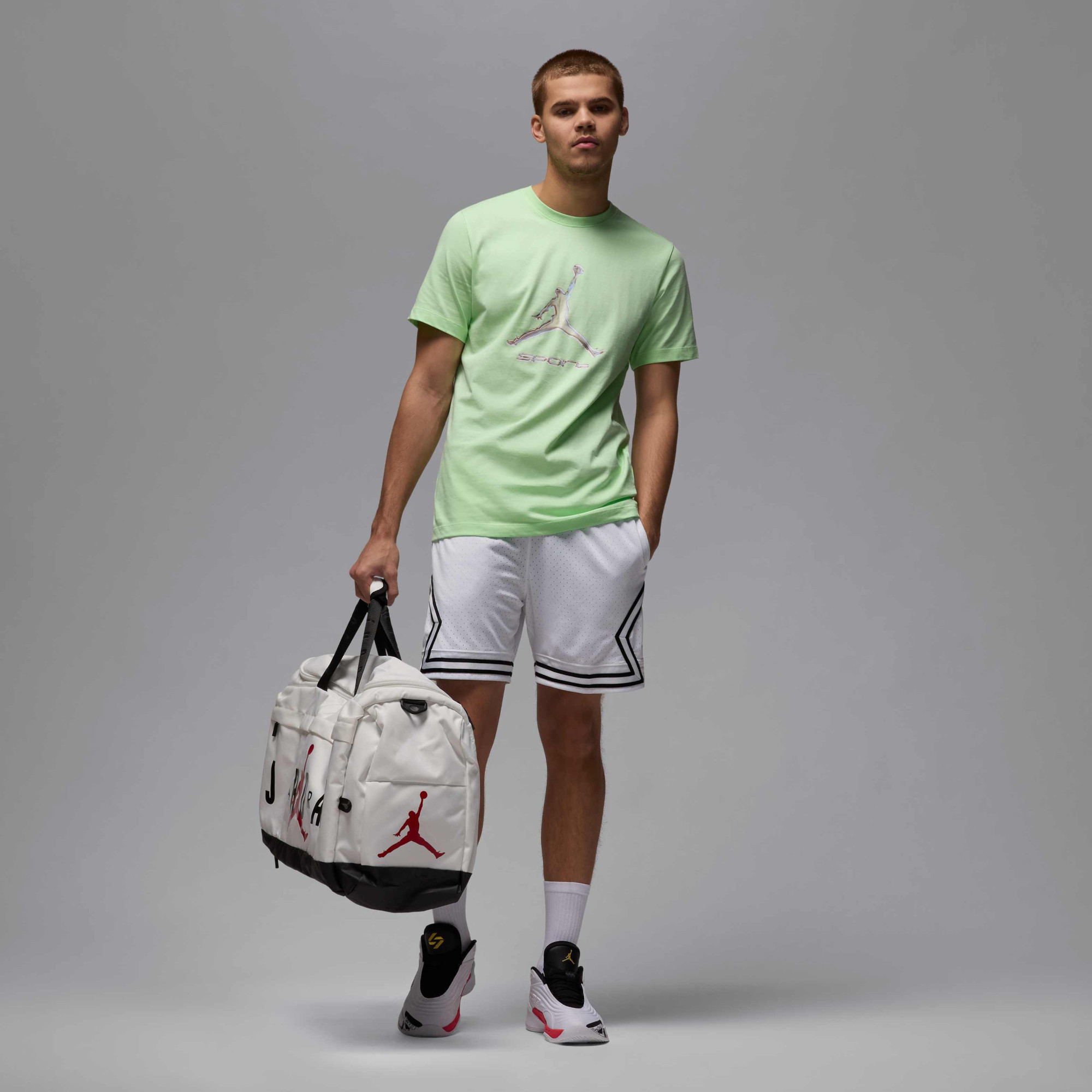 Футболка чоловіча Air Jordan Sport Green HQ7984-376