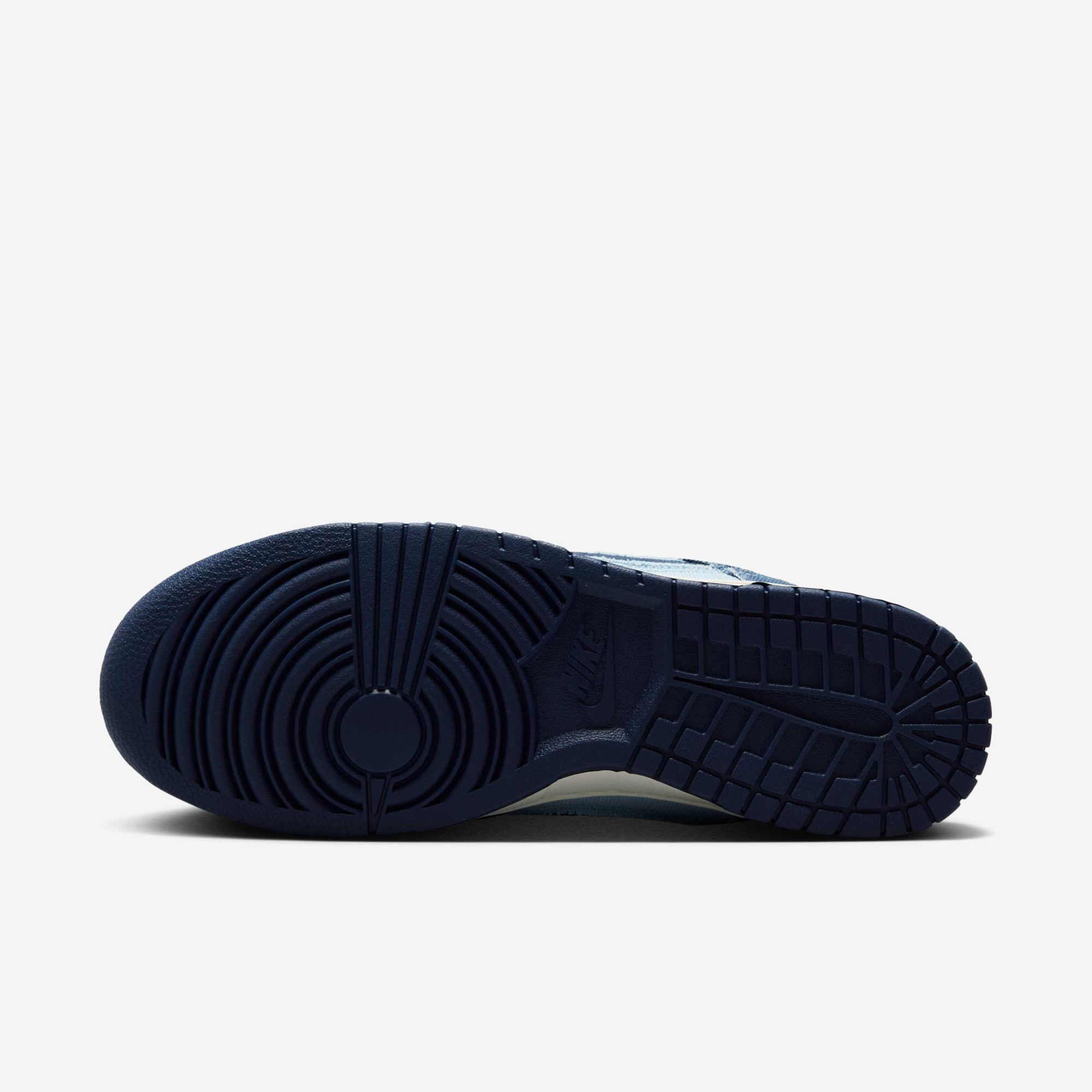 Кросівки Nike DUNK LOW RETRO SE HF3141-400