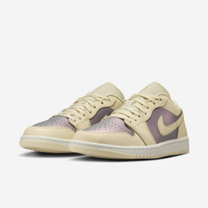 Кросівки W Air Jordan 1 Low Se Muslin Royal Tint Beige IH4110-104