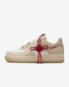 Кросівки Nike WMNS AIR FORCE 1 07 LX HV5990-172