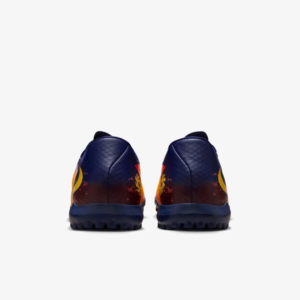 Сороконіжки Nike PHANTOM 6 LOW ACAD TF EH HQ2326-800