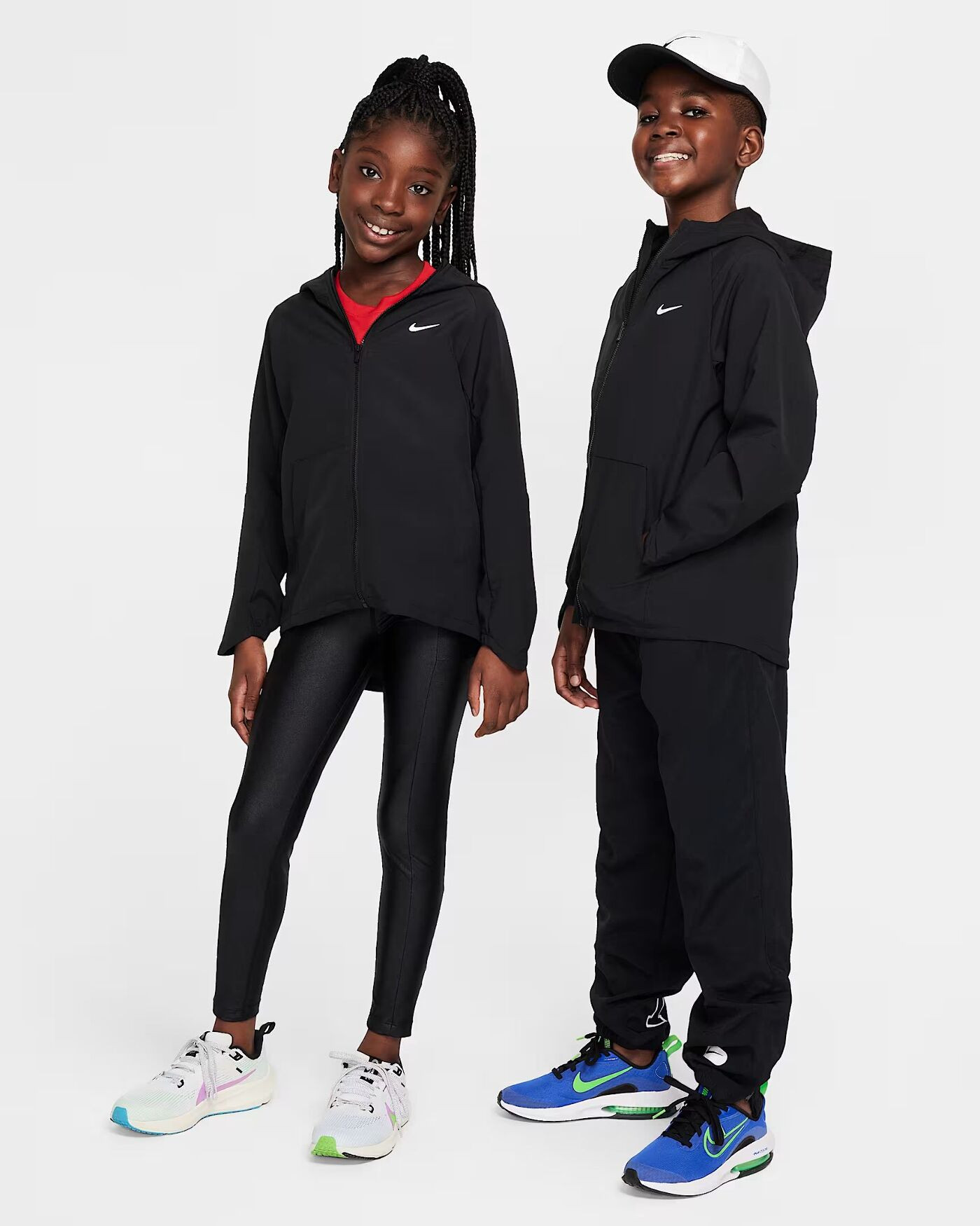 Вітровка K NK DF UV WOVEN JKT FZ5213-010