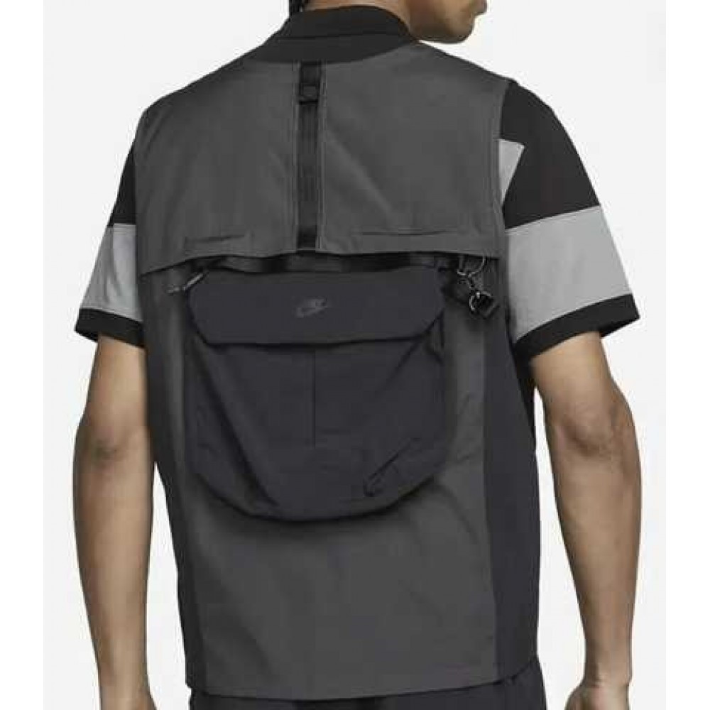Жилетка Nike Sportswear Tech Pack без підкладки DM5534-060