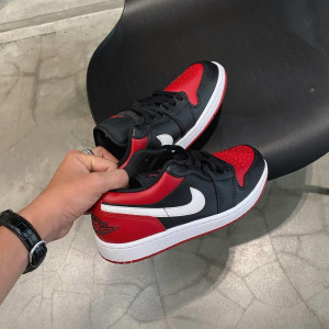 Кросівки Air Jordan 1 Low 553558-066