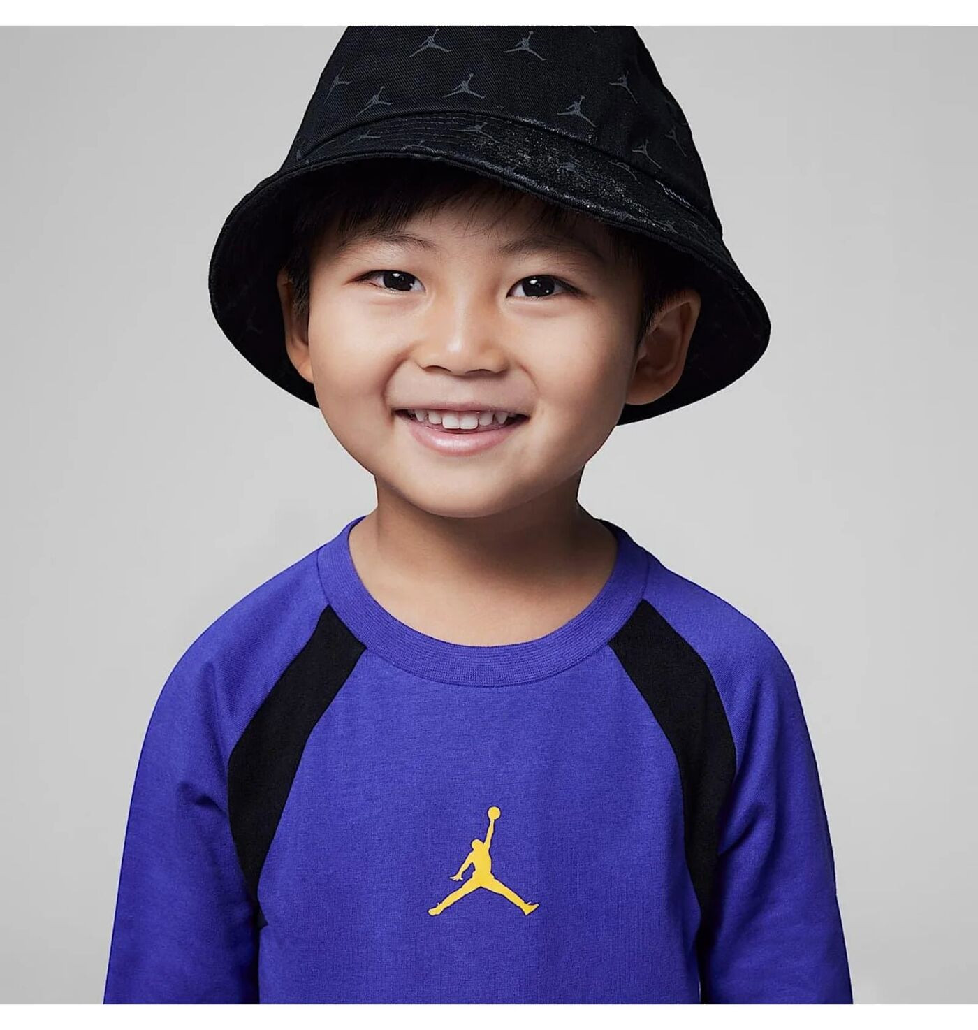 Костюм спортивний дитячий Air Jordan Baseline Raglan Crew Set Toddler 75C053-023