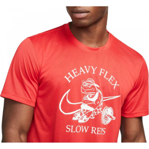 Футболка Nike Men's Dri-FIT Legend Short Sleeve T-Shirt red DM6283-657