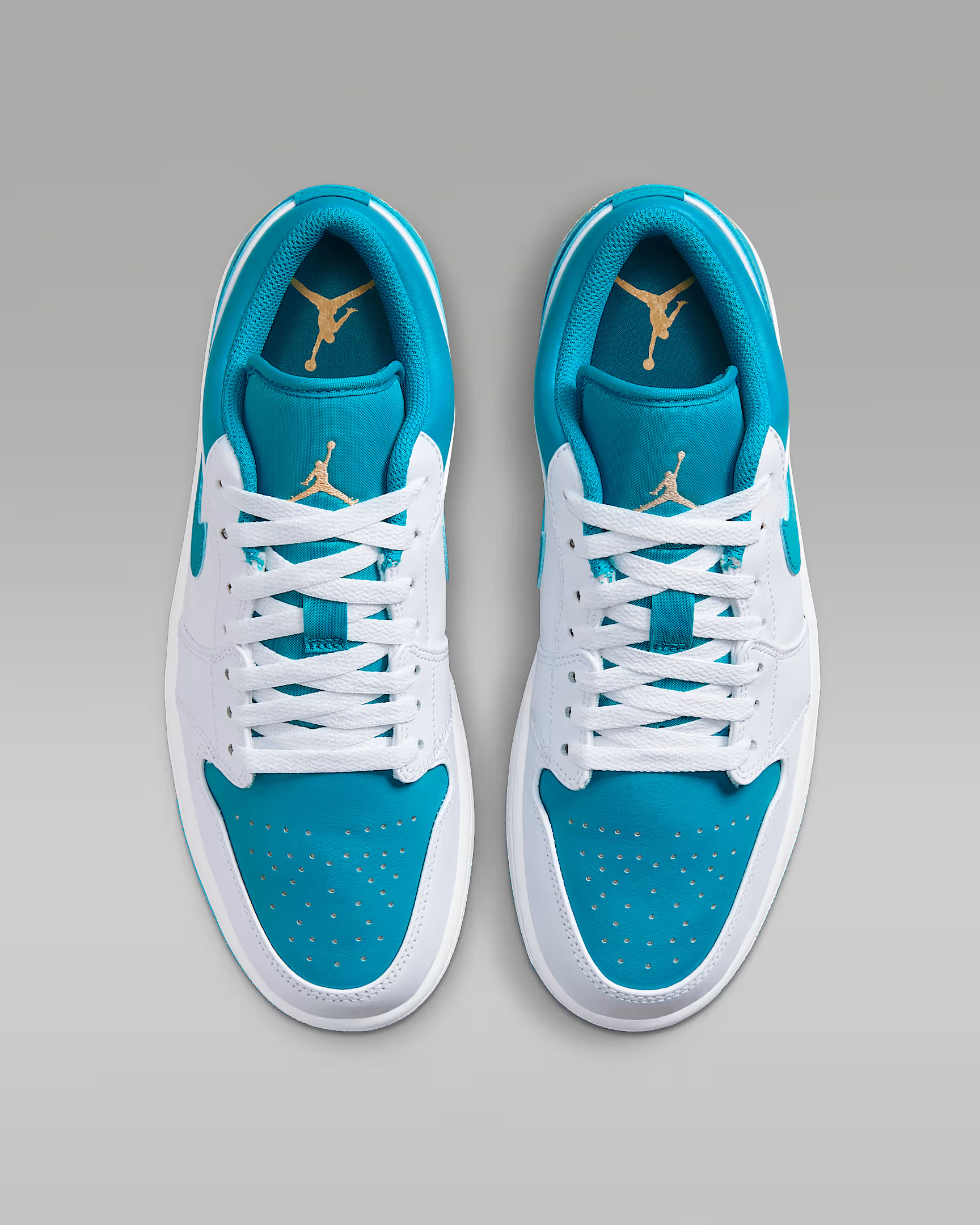 Кросівки Jordan 1 Low Aquatone 553558-174