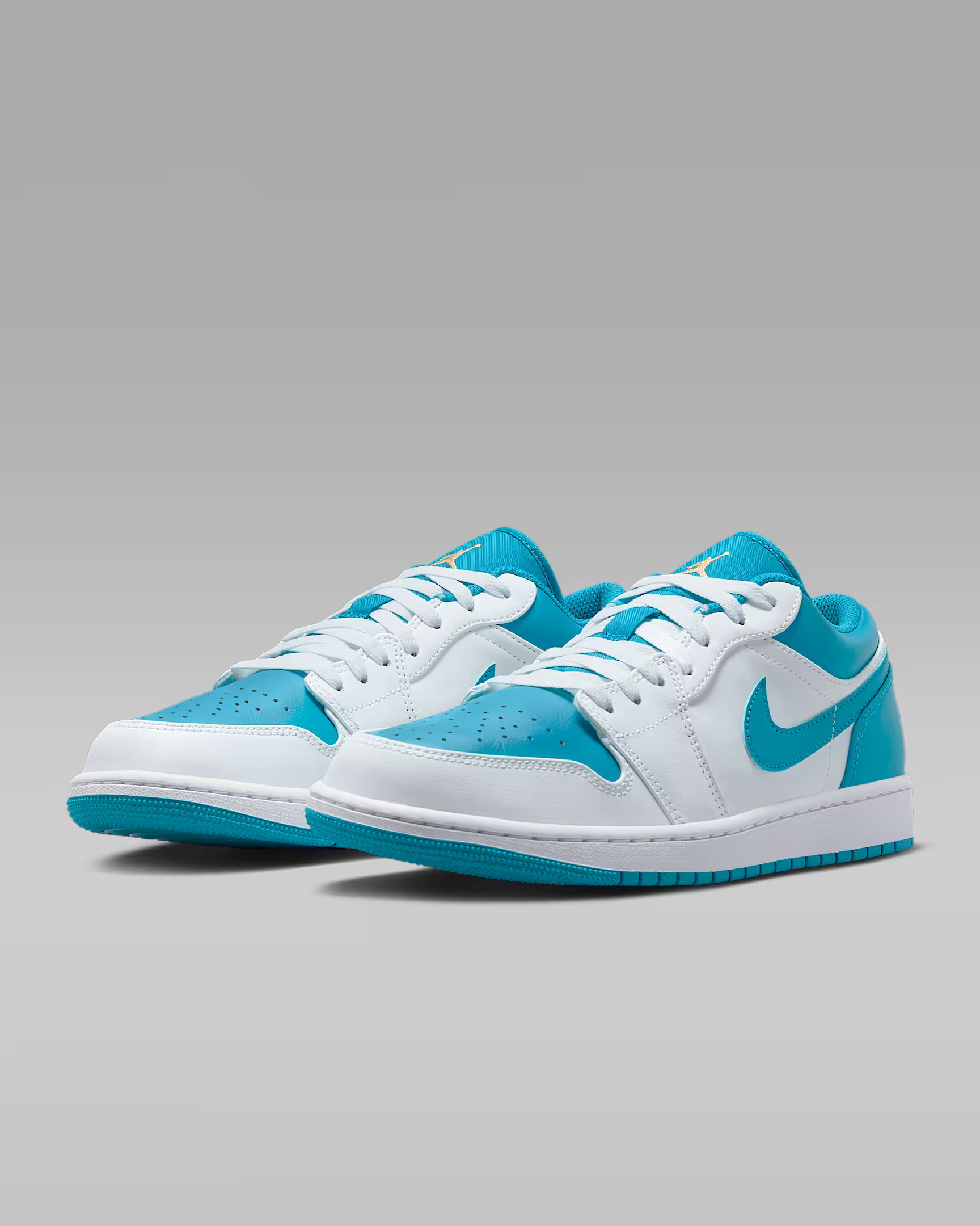 Кросівки Jordan 1 Low Aquatone 553558-174