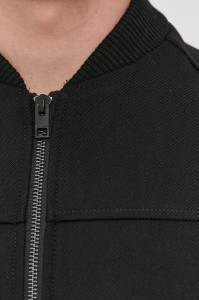 Куртка JJEHENRI BOMBER JACKET NOOS 12190018-Black Jack&Jones S Чорний 12190018-BLACK