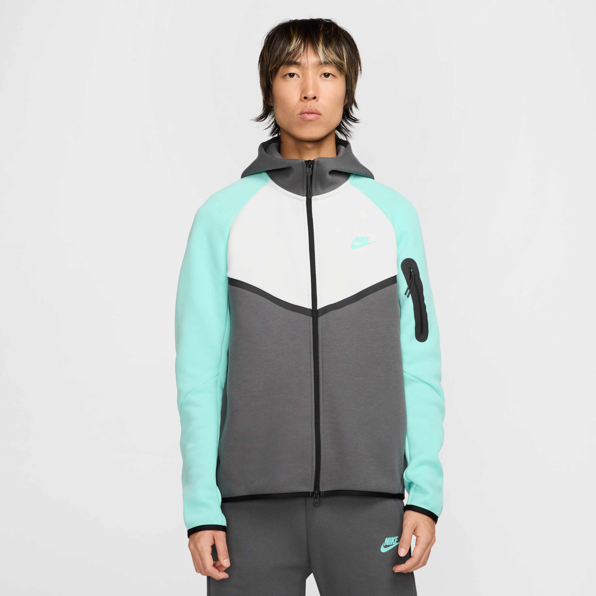 Толстовка Nike M TECH FLC FZ WR HOODIE HV6512-068