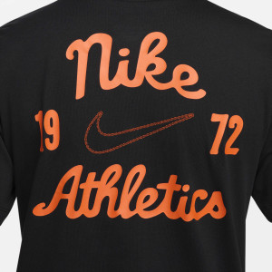 Футболка Nike M NSW TEE CLUB SSNL LBR FV3772-010