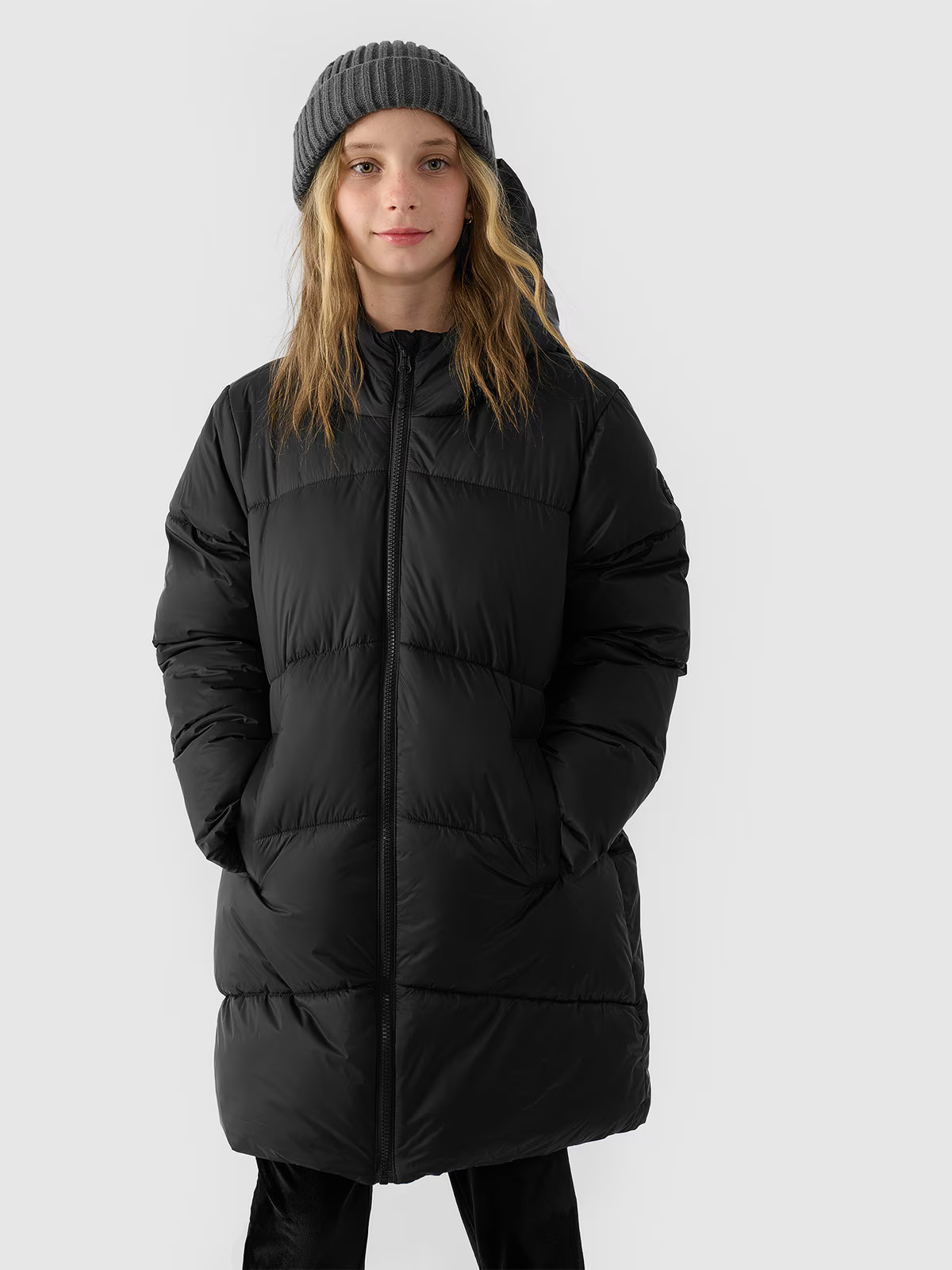 Куртка дитяча DOWN JACKET F455 4FJWAW24TDJAF455-20S 4F 122 Чорний 4FJWAW24TDJAF455-20S