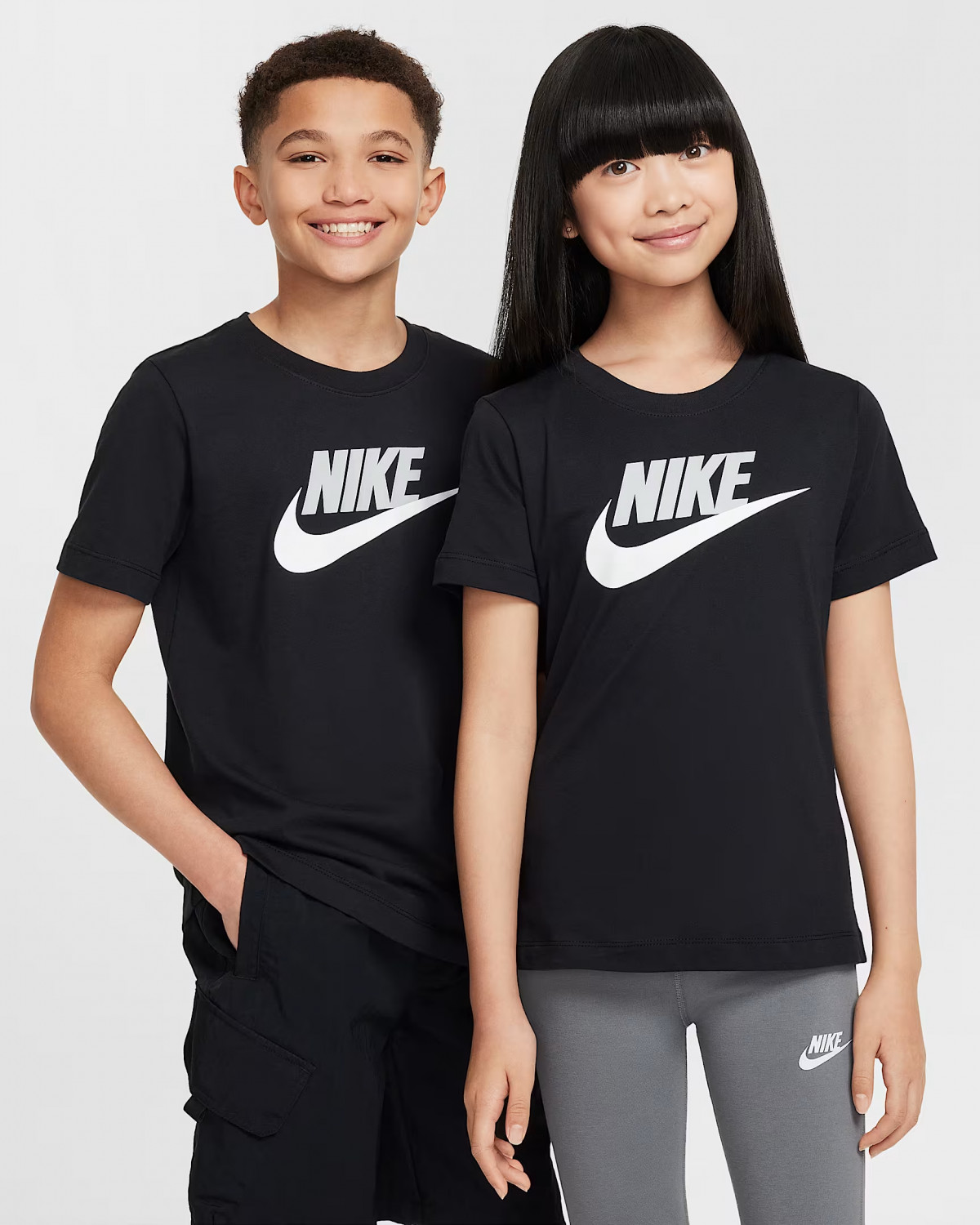 Футболка підліткова K NSW TEE FUTURA HBR FZ5178-010 Nike L Чорний FZ5178-010