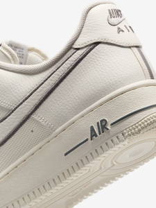 Кросівки Nike AIR FORCE 1 07 IB7677-101