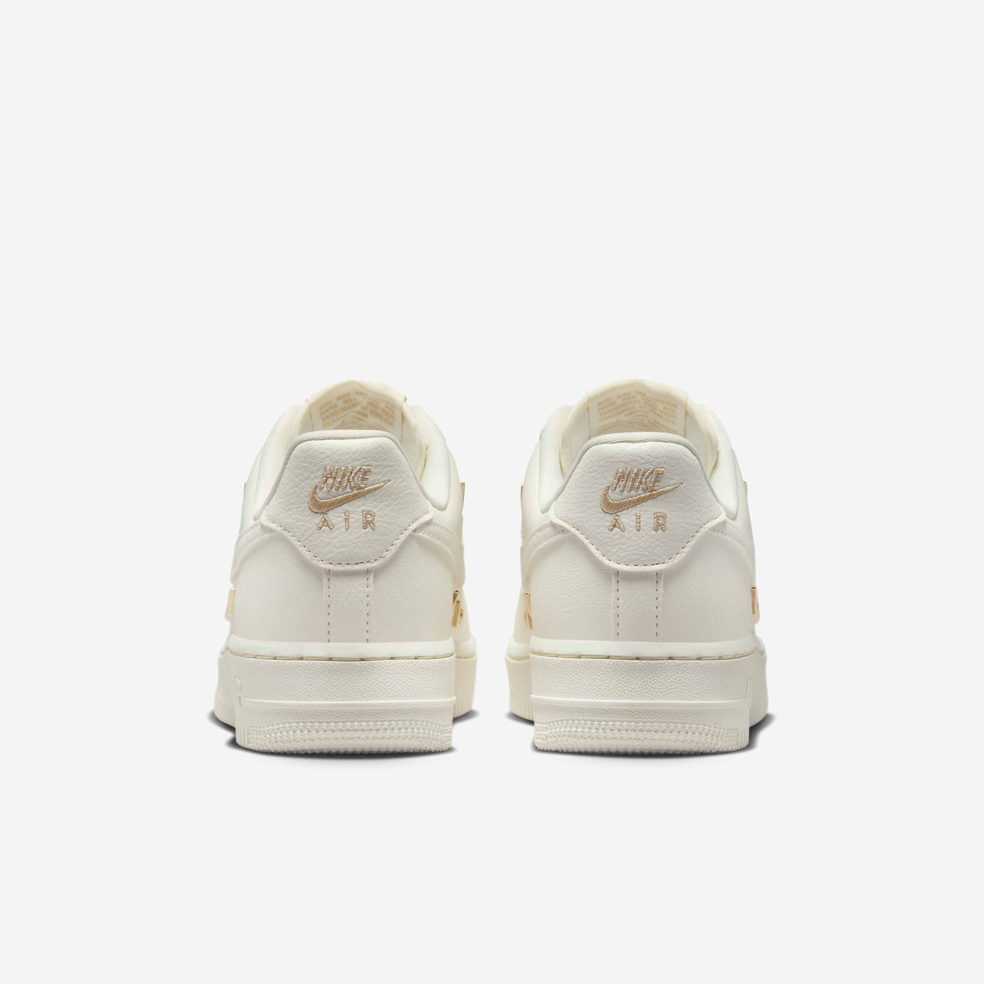 Кросівки Nike WMNS AIR FORCE 1 07 LX FV3654-111
