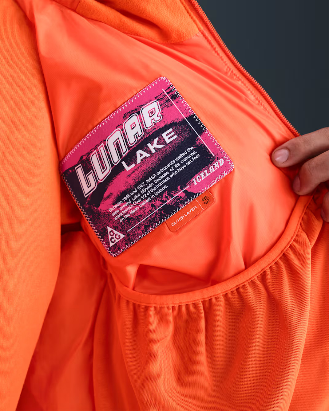 Куртка Nike M ACG TFADV LUNAR LAKE JKT FV8909-819