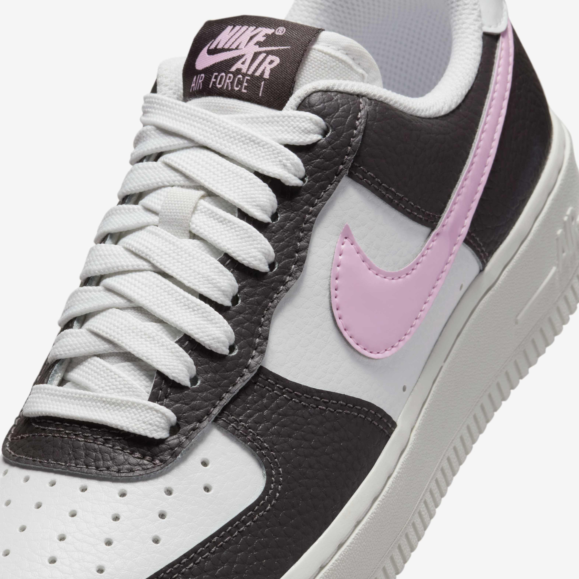 Кросівки Nike W AIR FORCE 107 IB7696-100