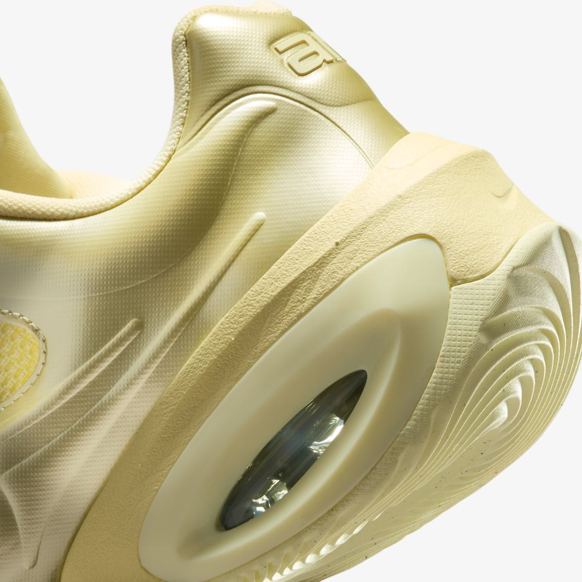 Кросівки жіночі Nike Air Max Muse (FV1920-700) FV1920-700
