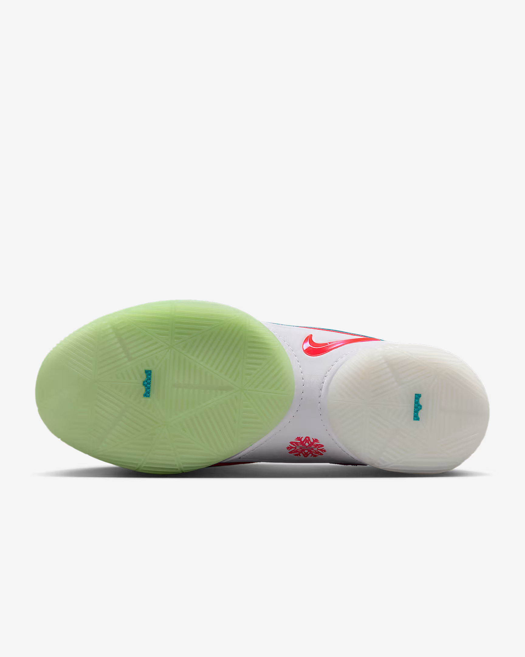 Кросівки Nike LEBRON XXII XMAS HV5148-600