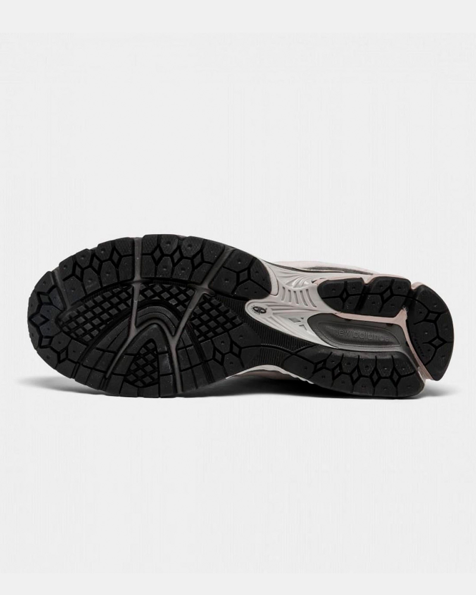 Кросівки New Balance 2002R Casual Shoes M2002RRW