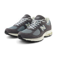 Кросівки New Balance 2002R M2002RFB