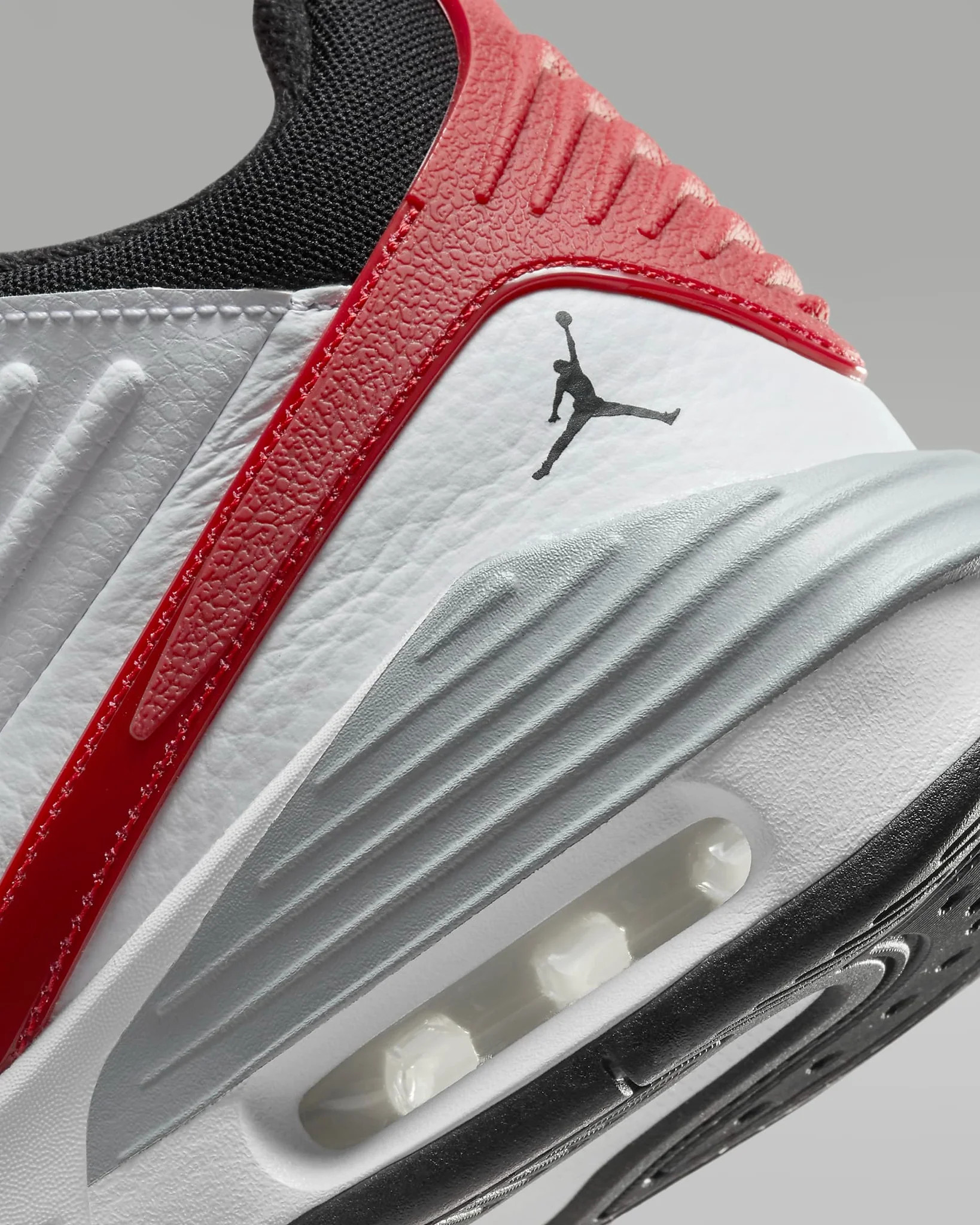 Кросівки Air Jordan Max Aura 5 White DZ4353-101