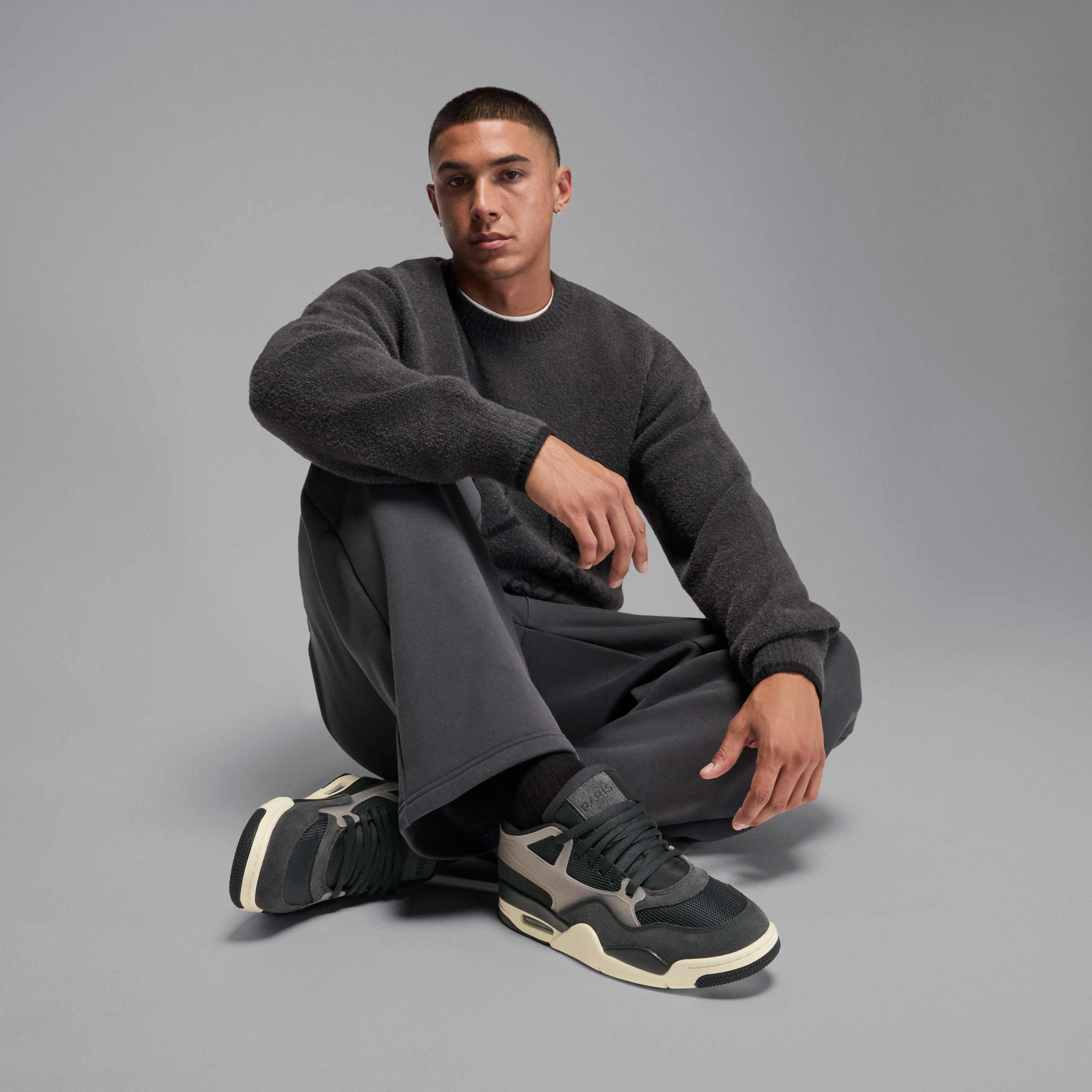 Кросівки чоловічі Air Jordan 4 Rm Psg Grey IH7453-001