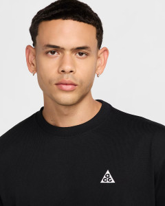 Футболка Nike ACG Max90 T-Shirt HJ0798-010