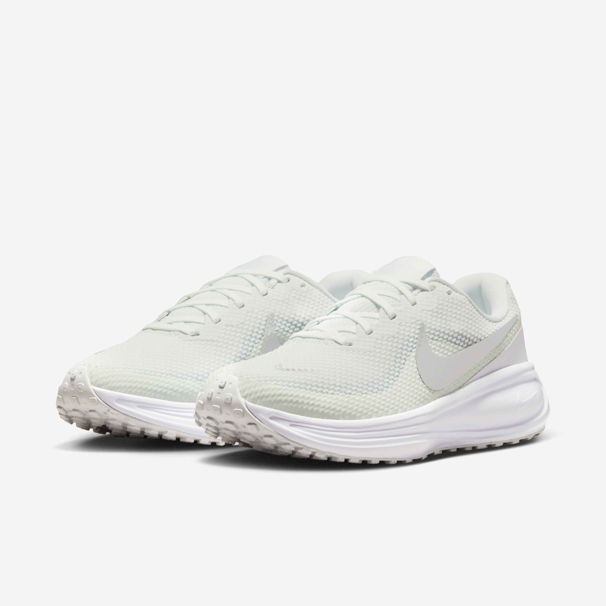 Кросівки Nike W REVOLUTION 8 HJ8485-107