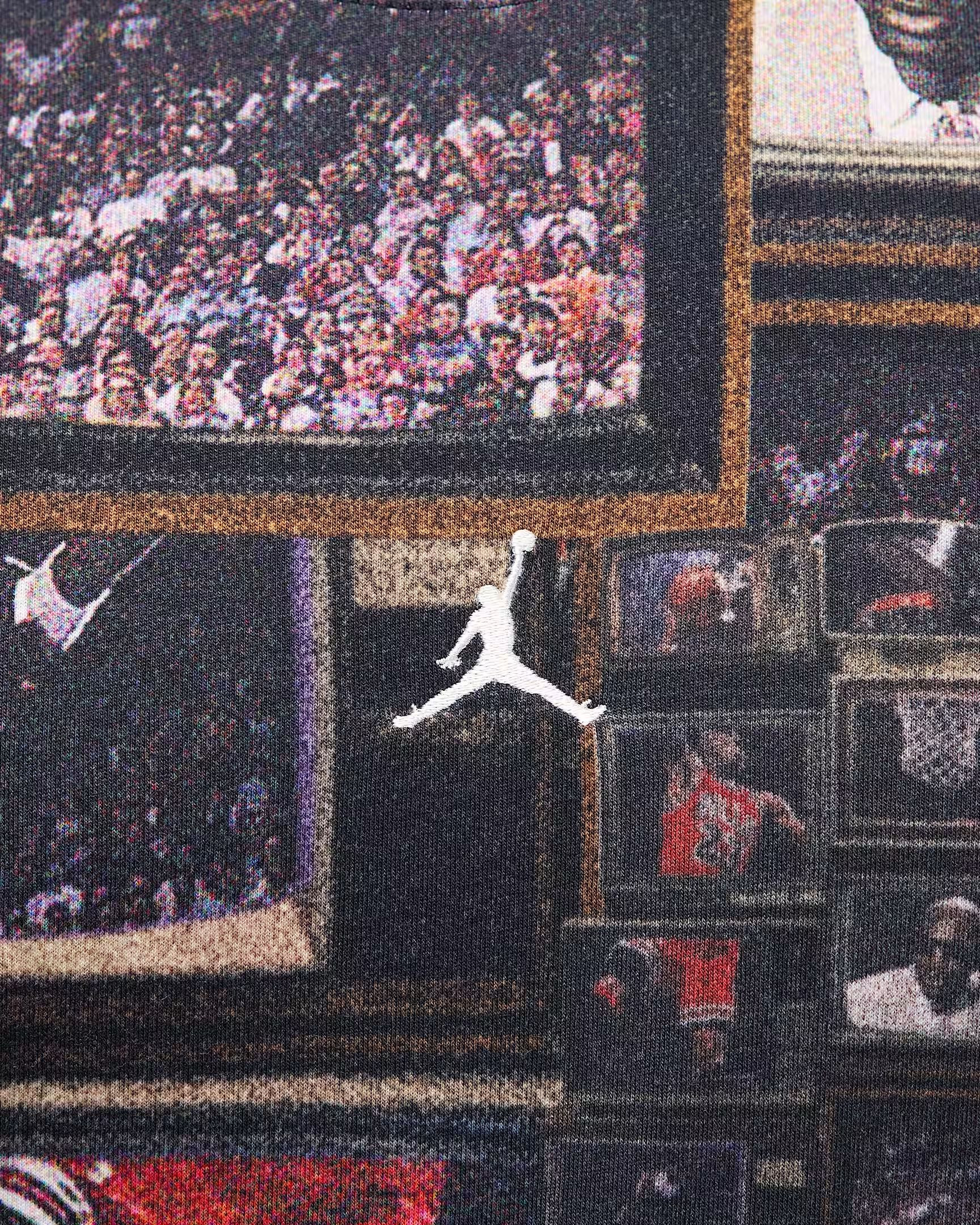 Футболка Nike Air Jordan Brooklyn Printed HQ8946-010