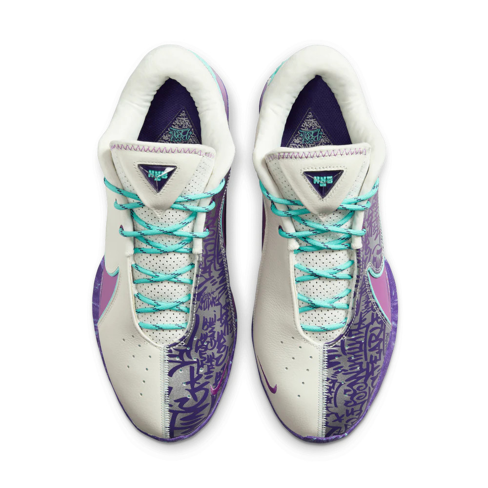 Кросівки Nike LEBRON XXII HV8454-001