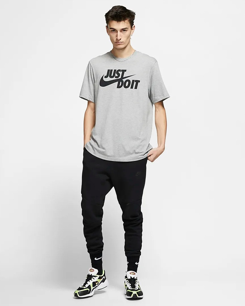 Футболка Nike M Tee Grey DX1989-063