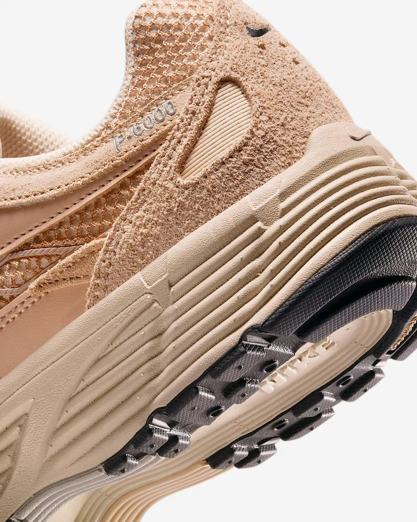 Кросівки Nike P-6000 SE HF0015-202
