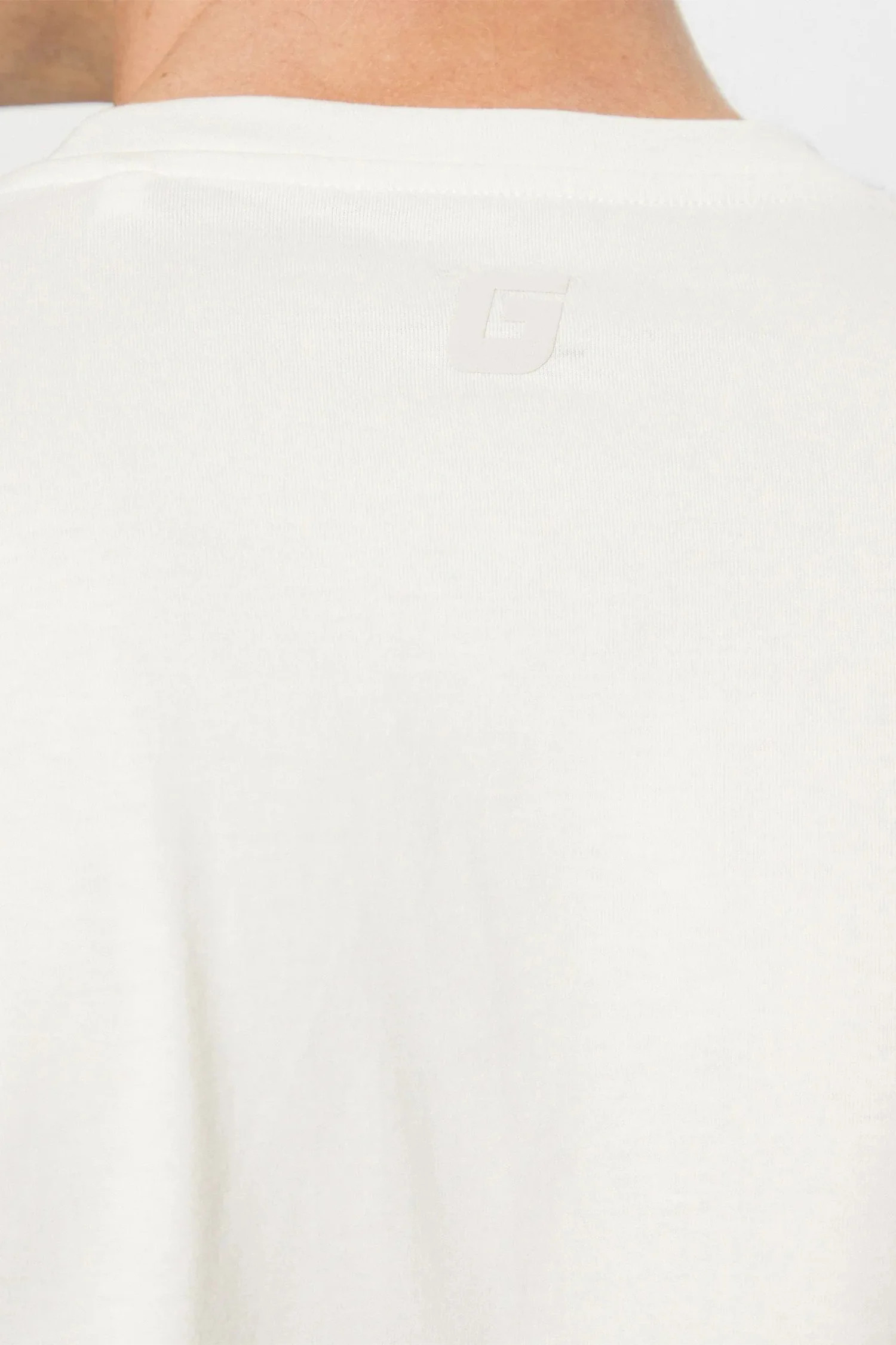 Футболка Guess Dreieck Z4BI02I3Z14-G018