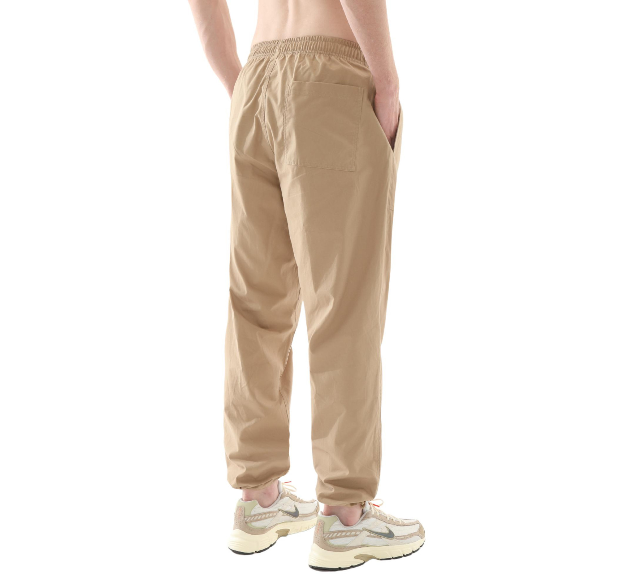 Штани чоловічі Nike Club Beige FN3096-297