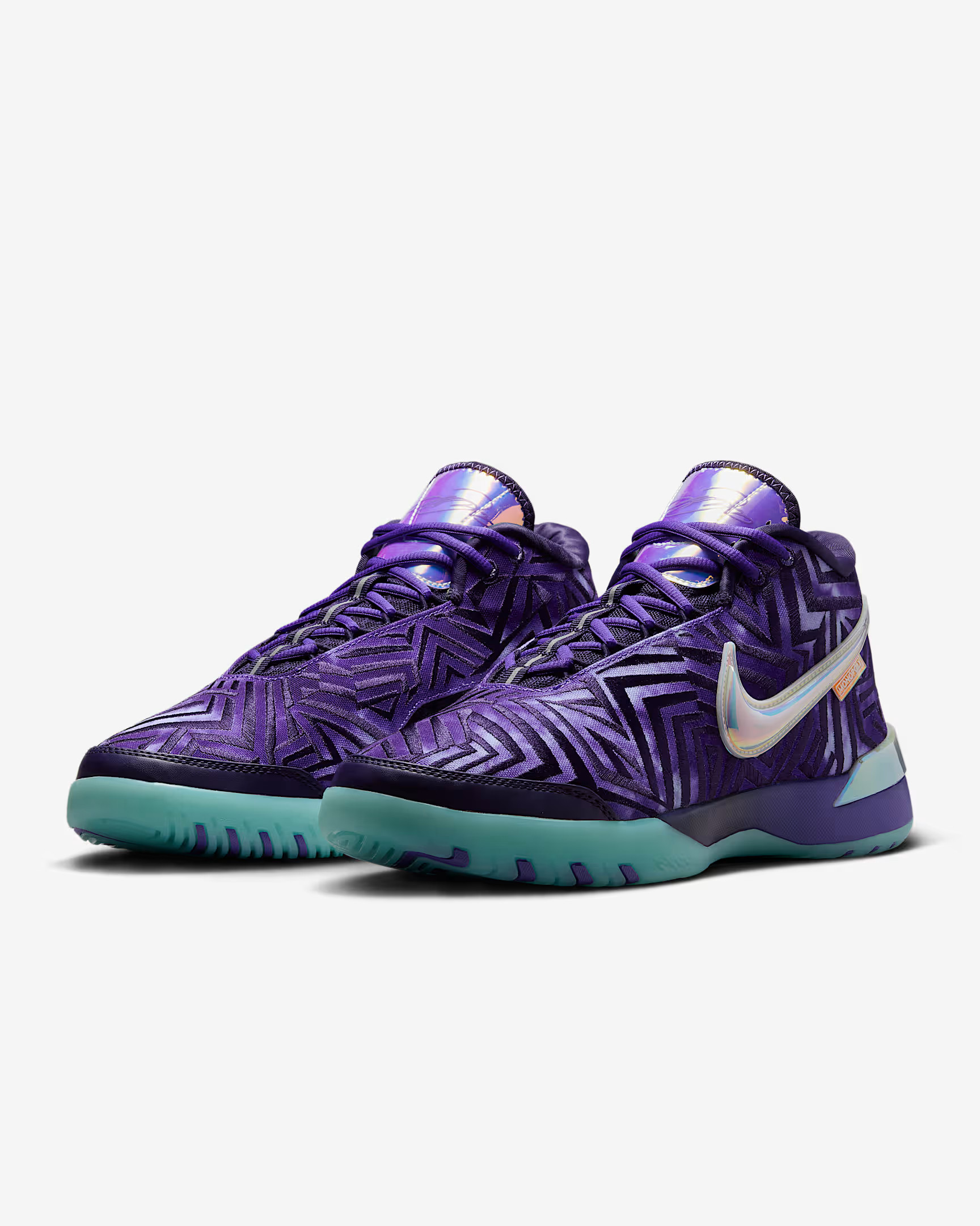 Кросівки Nike LBJ NXXT GENISUS QS IB1272-501
