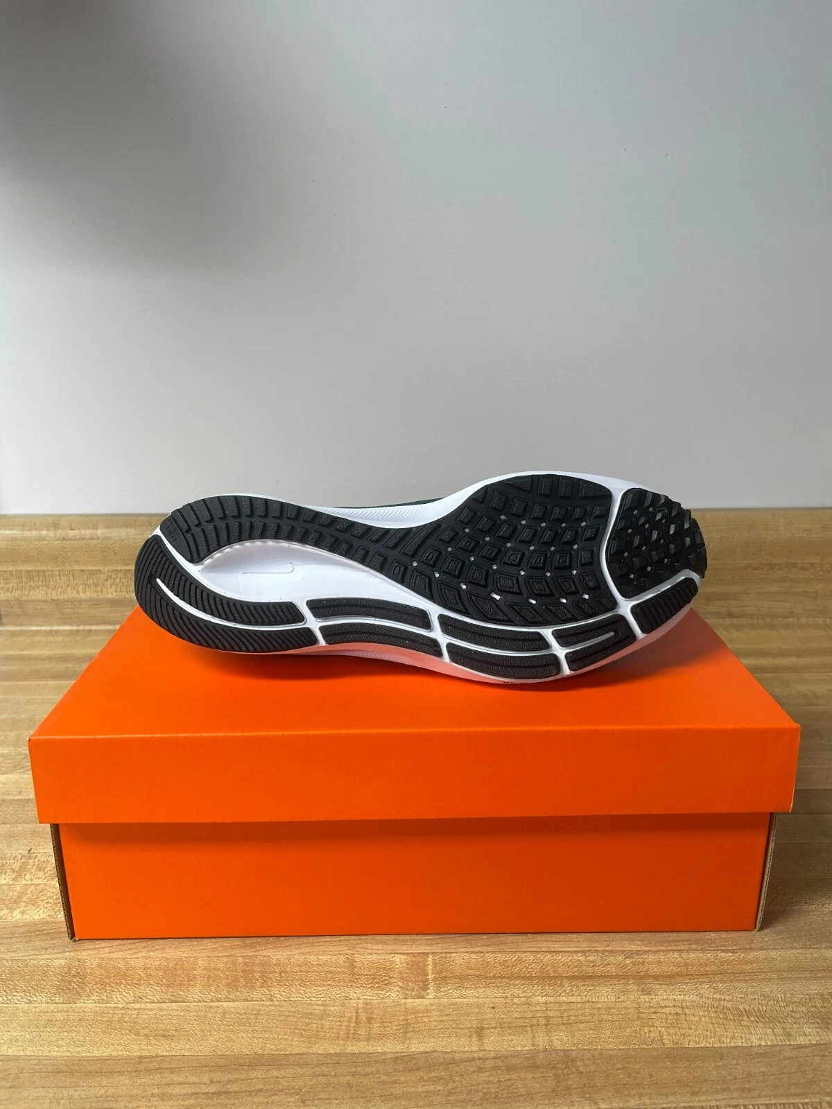 Кросівки Nike Air Zoom Pegasus 38 CZ1901-301