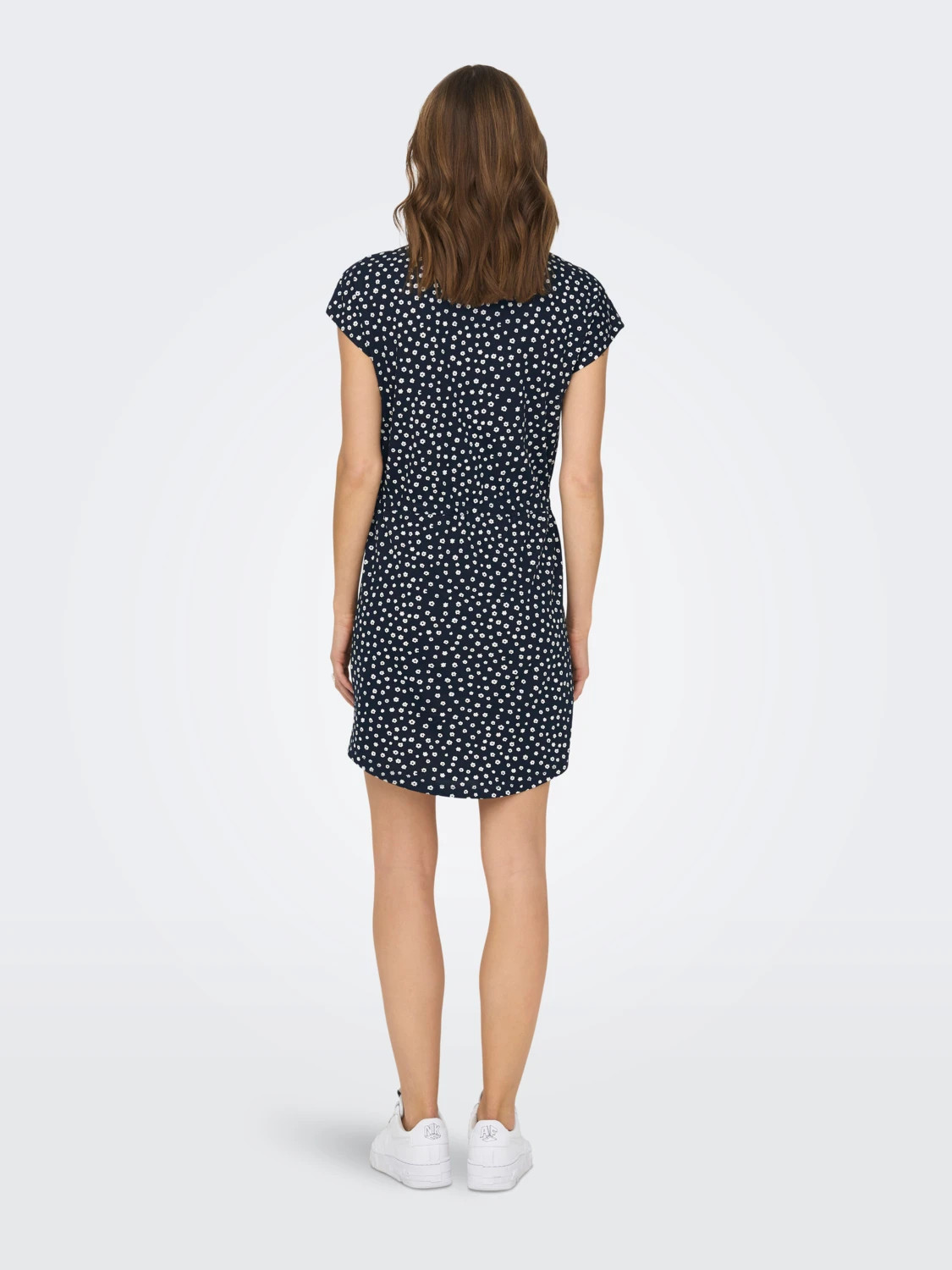 Сукня ONLMAY S/S DRESS NOOS 15153021-Night Sky-AOP:Lea flower ONLY L Темно-синій 15153021-NIGHT SKY-AOP:LE
