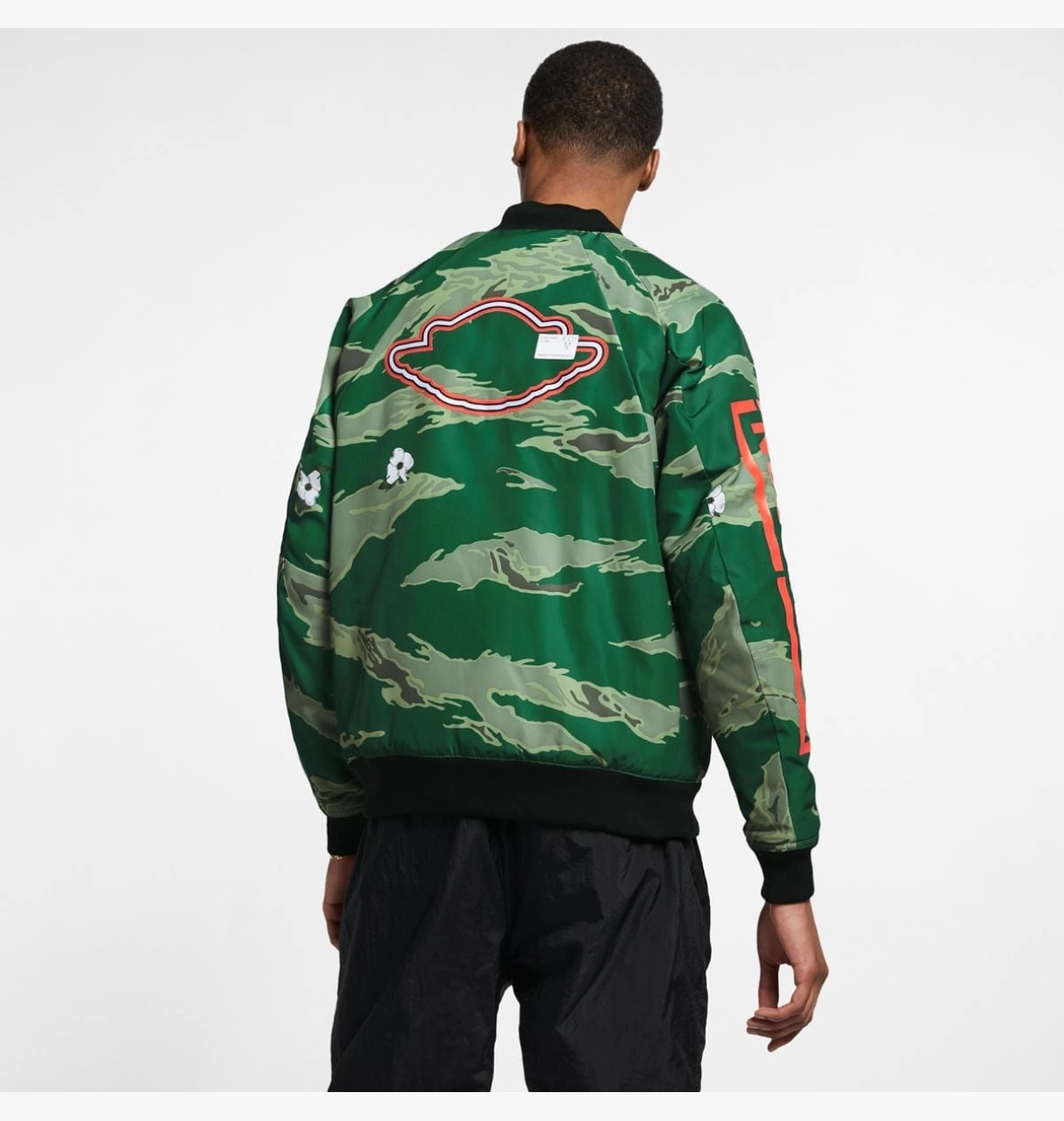 Куртка ASW GFX JACKET AT9005-010