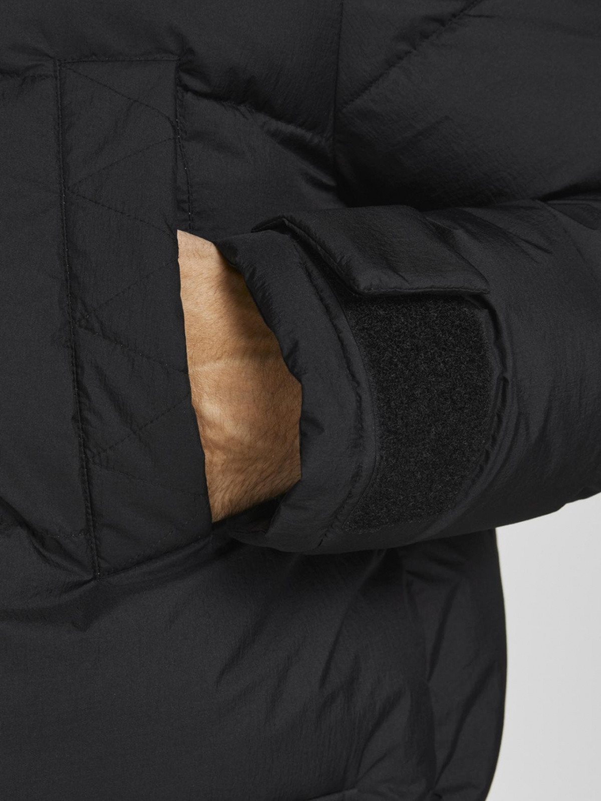 Куртка JORSTRAD LONG PUFFER LN 12192671-Black Jack&Jones L Чорний 12192671-Black
