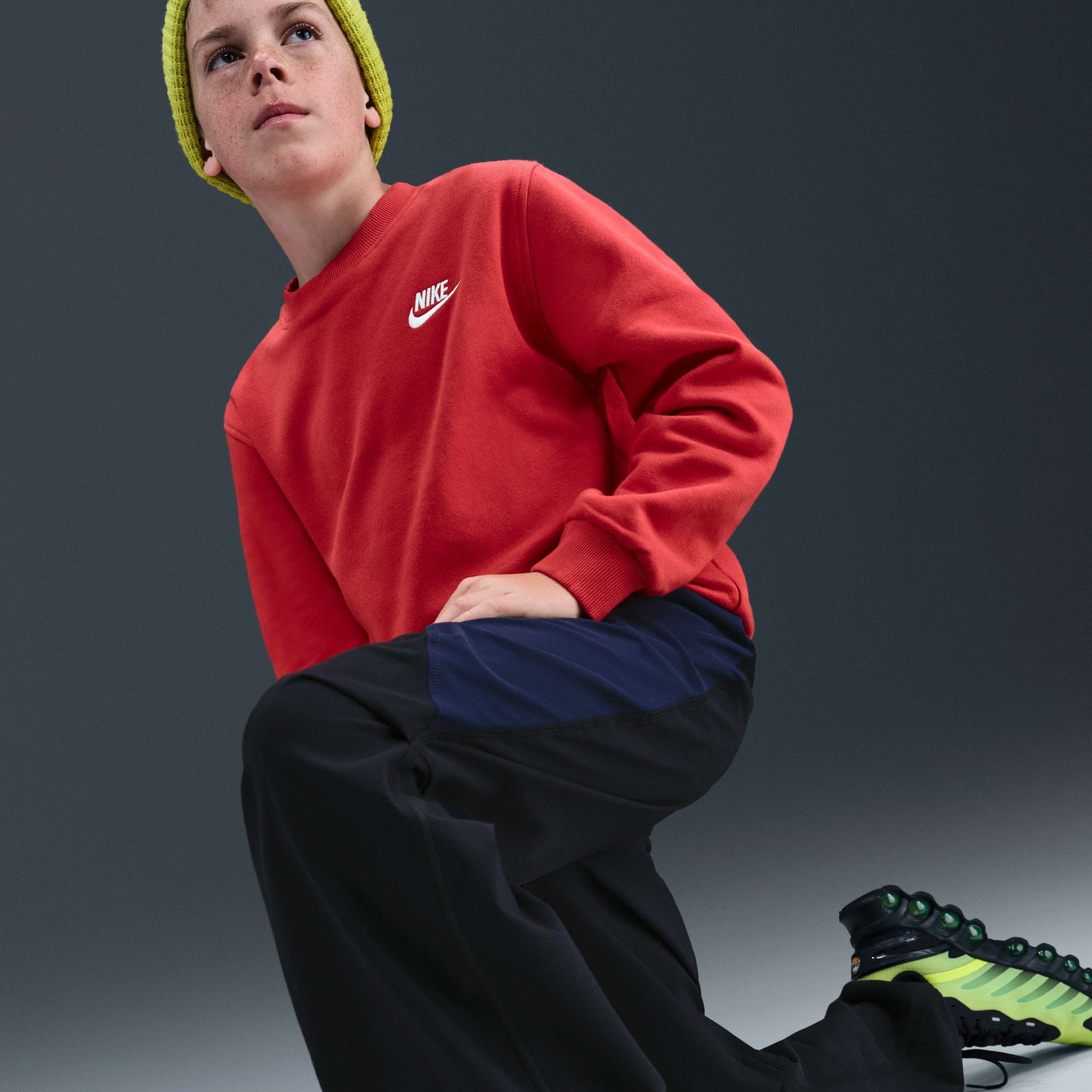 Штани Nike Tech Older Kids' (Boys') Woven Trousers II3626-010