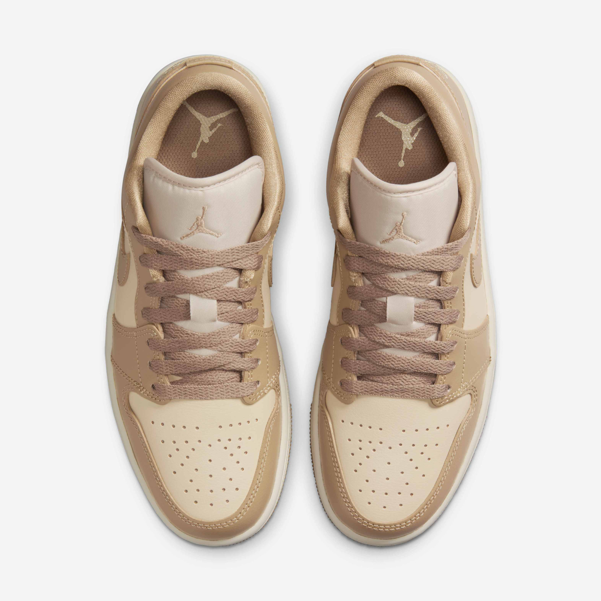 Кросівки Nike AIR JORDAN 1 LOW DC0774-203