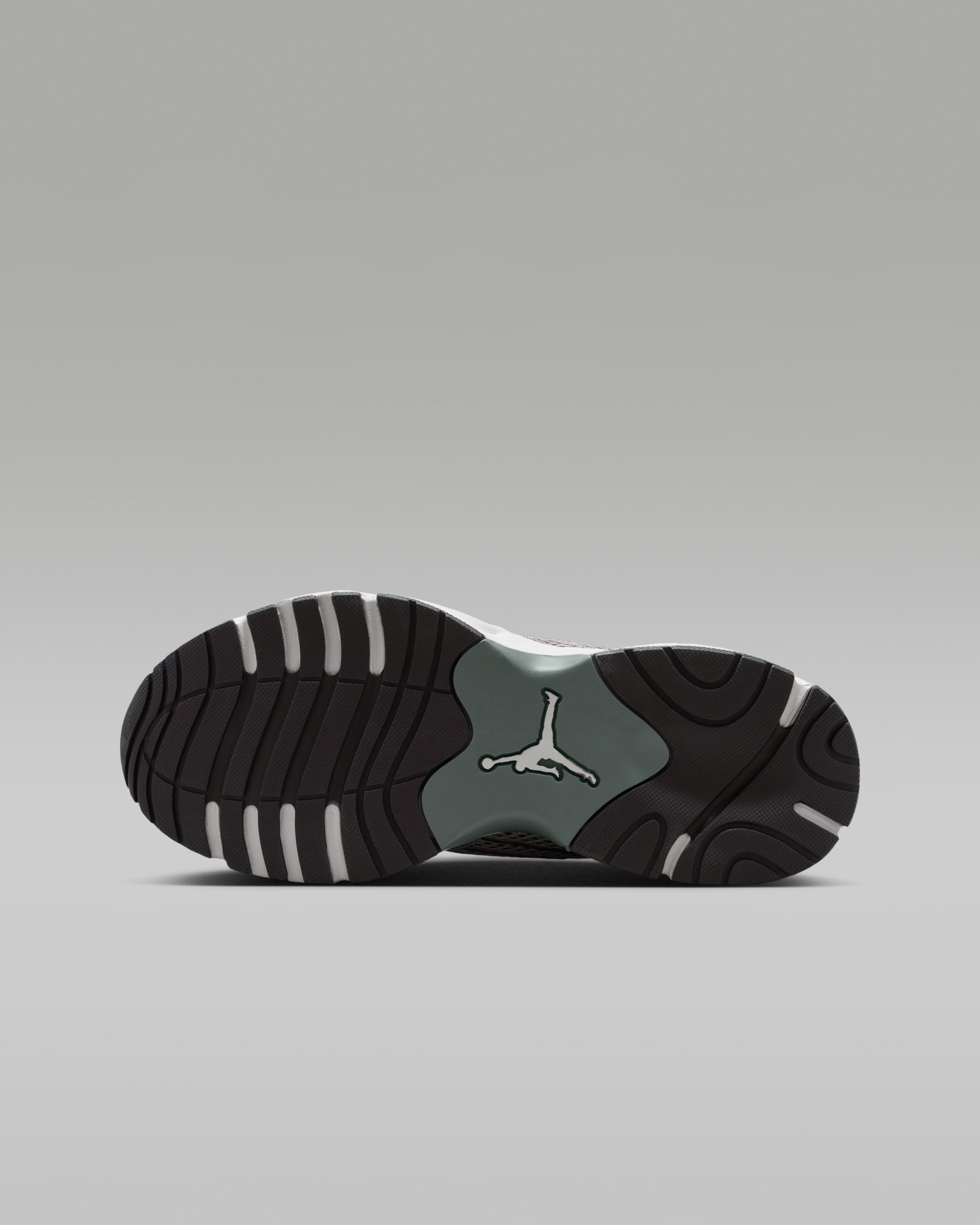 Кросівки Jordan TRUNNER FLOW (GS) IQ7693-001